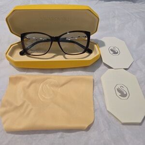 Swarovski RX  Women Eyewear Adjustable Nose Pads. Size: 54-14-140MM
